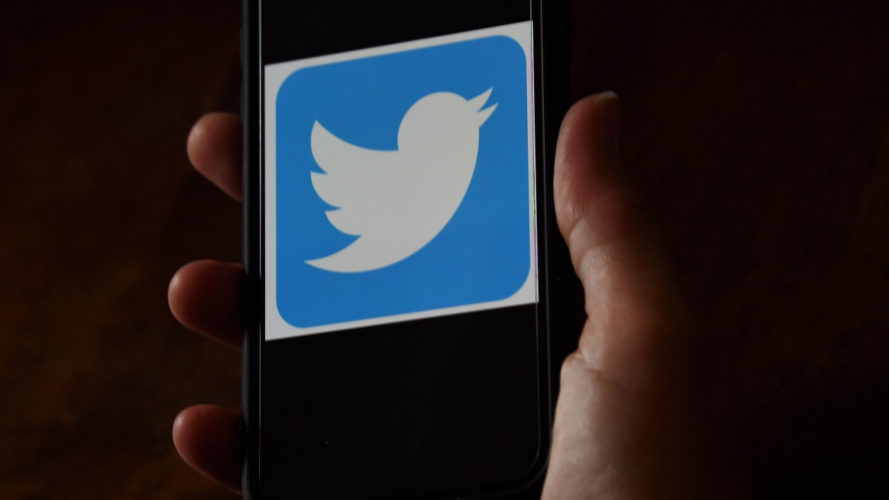 Twitter to introduce “dislike” button feature - News & Information You