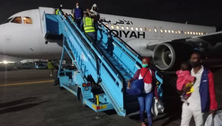 FG evacuates 330 stranded Nigerians from Libya